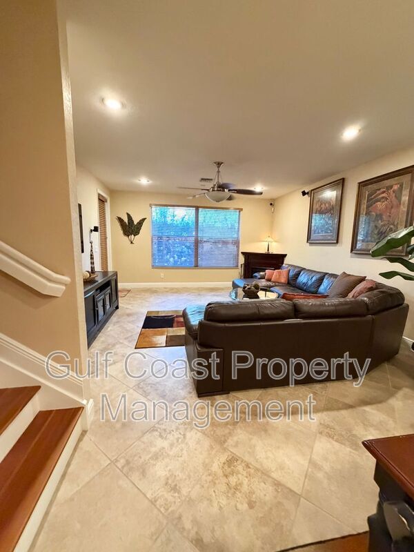 Building Photo - 17560 Brickstone Loop