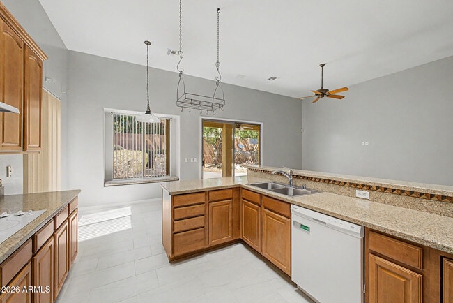 Building Photo - 6602 W Andrea Dr