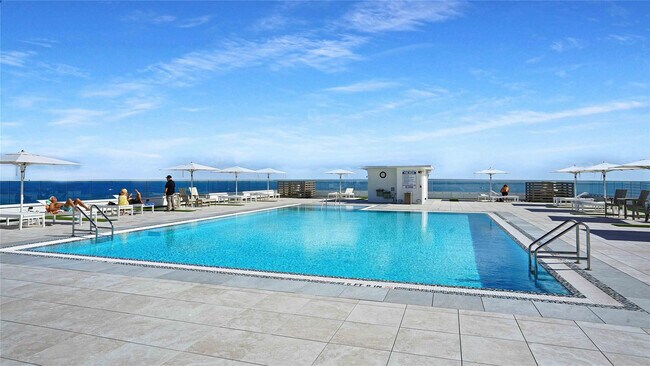 Building Photo - 4020 Galt Ocean Dr