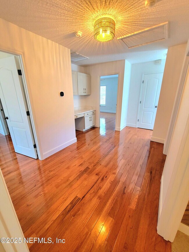 Building Photo - 1036 Saltwater Cir