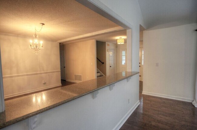 Building Photo - 5733 Connor Blvd