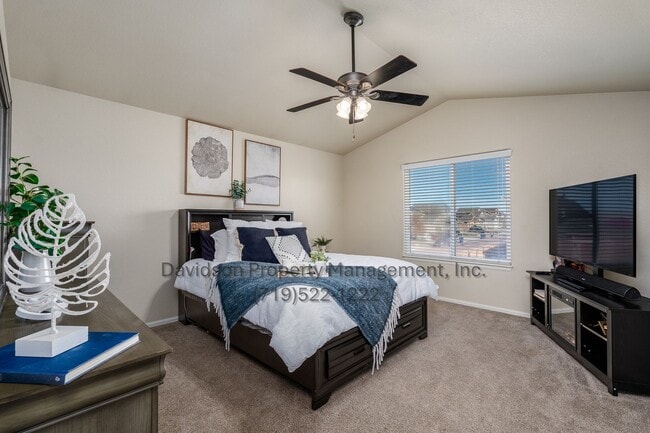 Building Photo - Gorgeous 4 Bedroom House in Lorson Ranch
