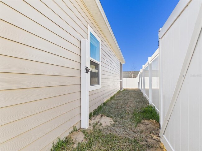 Building Photo - 8966 SW 69th Ter