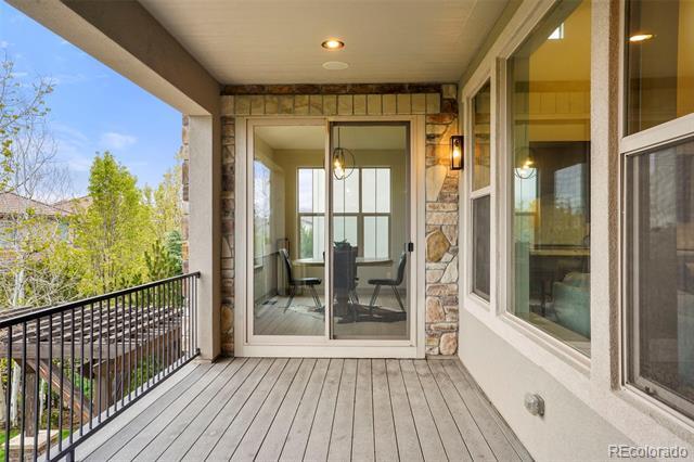 Building Photo - 15252 W Warren Dr