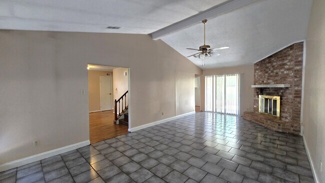 Building Photo - 3334 Birch Creek Dr