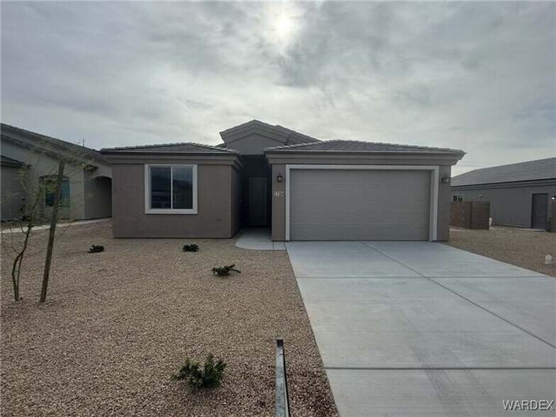 Primary Photo - 1724 Red Sage Wy