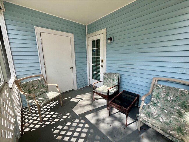 Building Photo - 7618 Colonial Ct