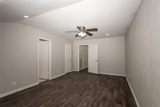 Building Photo - 3750 Vitruvian Way