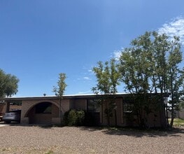 Building Photo - Casas Adobes Park