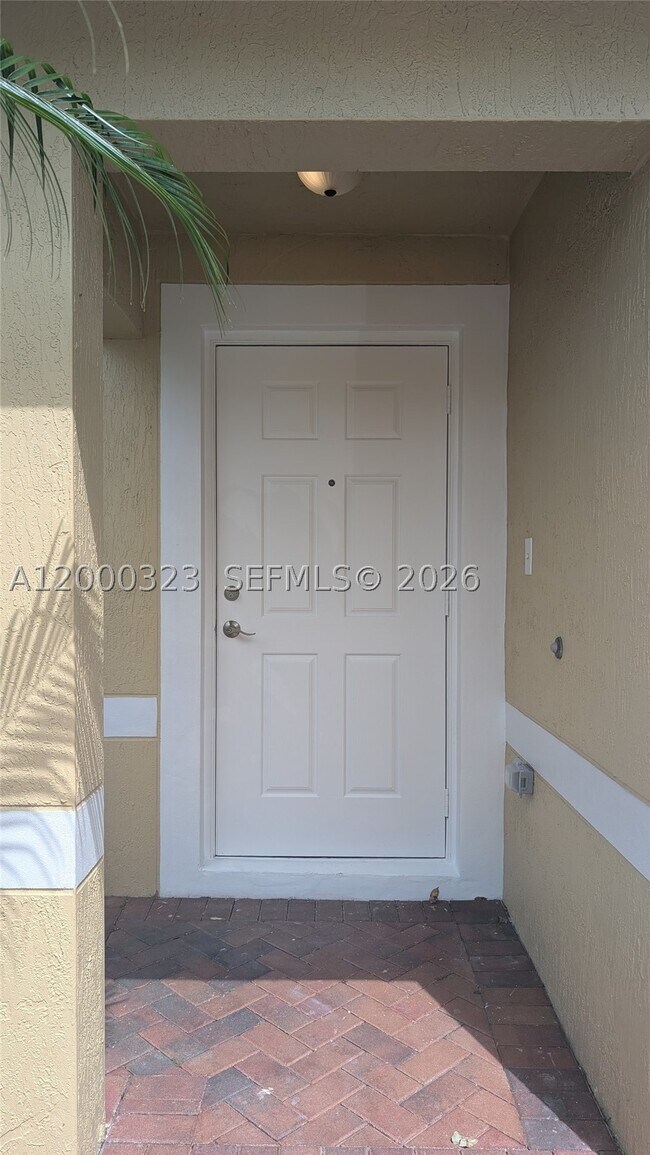 Building Photo - 5910 Royal -