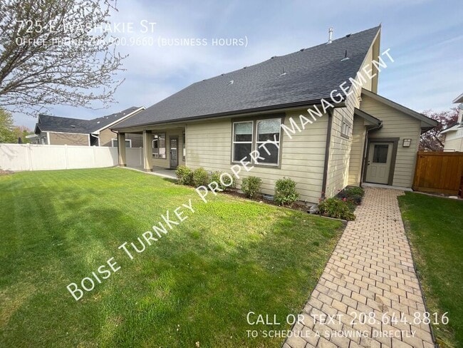 Building Photo - 725 Washakie St E