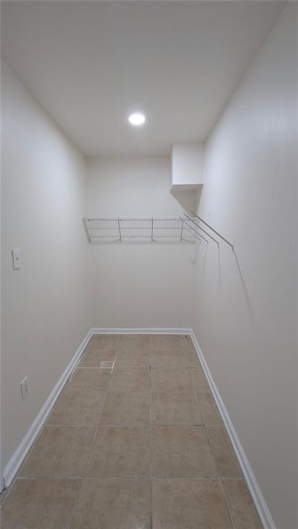 Building Photo - 3915 Emerald N Dr