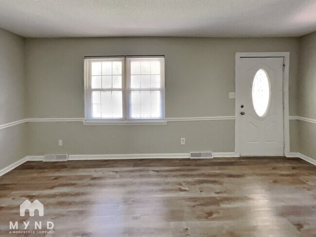 Building Photo - 2308 Oakstone Cir