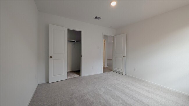 Building Photo - 21702 Cottonwood Mdws Trl