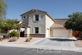 Building Photo - 1270 Carlsbad Dr