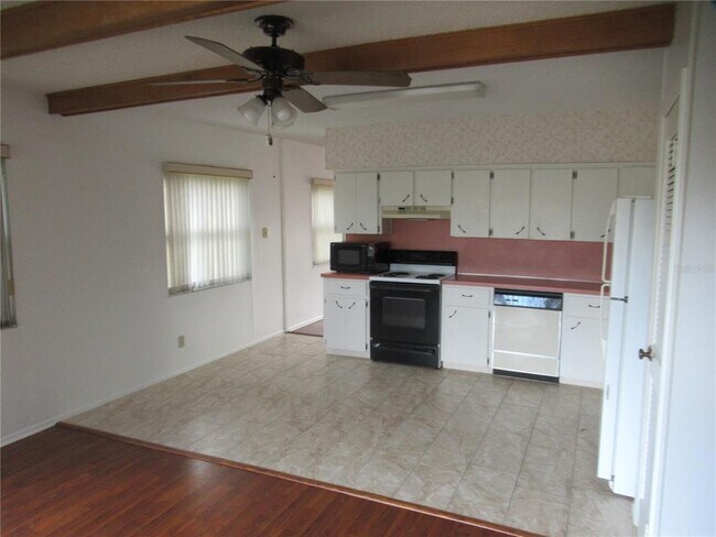 Building Photo - 2286 Norwegian Dr