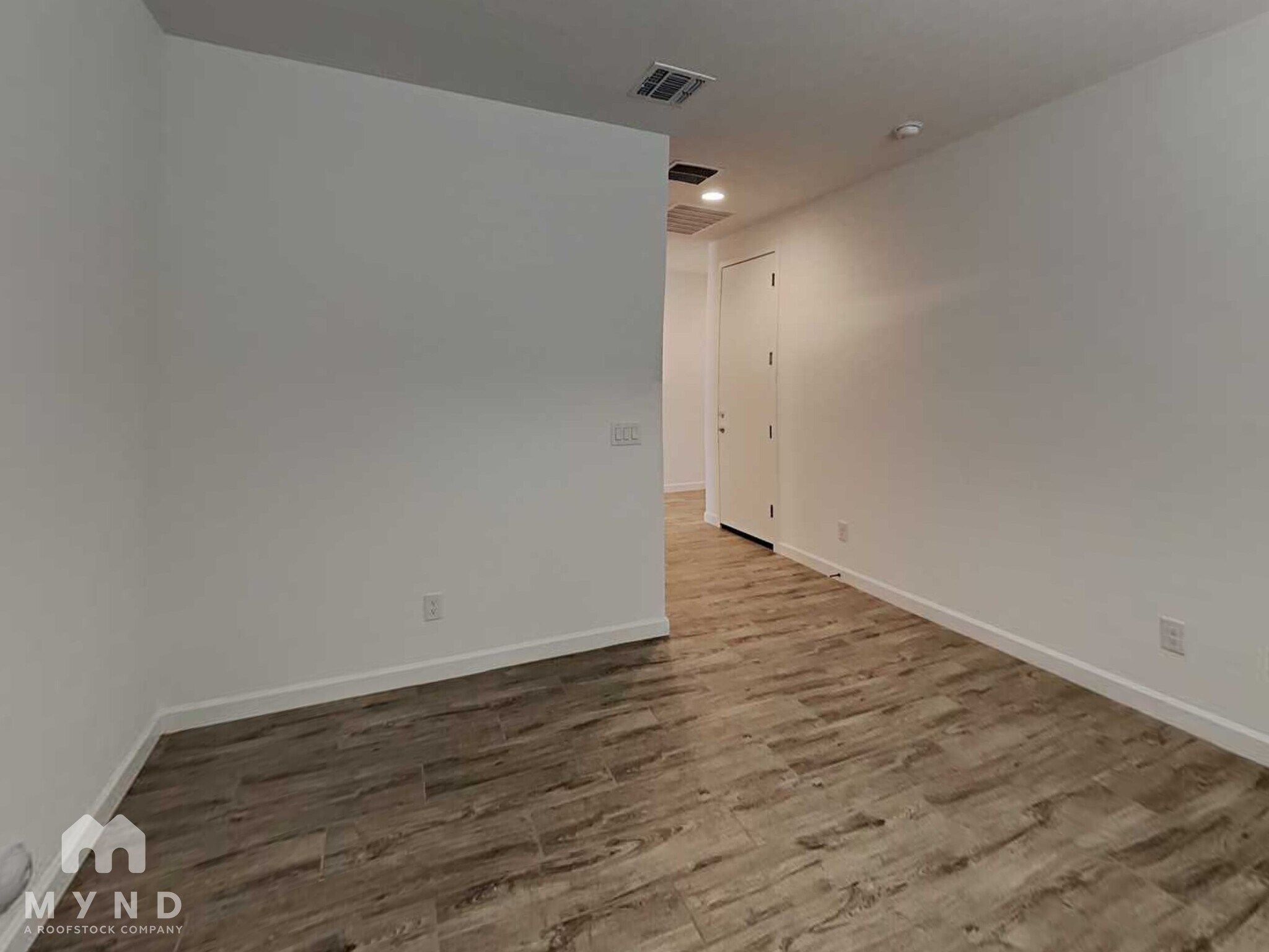 Building Photo - 13409 W Tether Trail