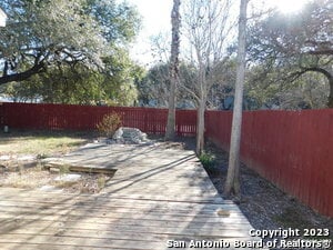 Building Photo - 9231 Foxgrove Way