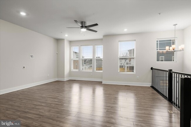 Building Photo - 304 Sweetbay Rd