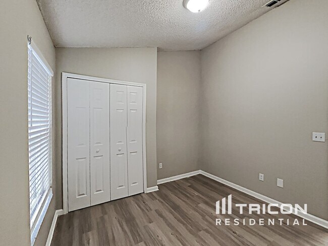 Building Photo - 1662 Sand Key Cir