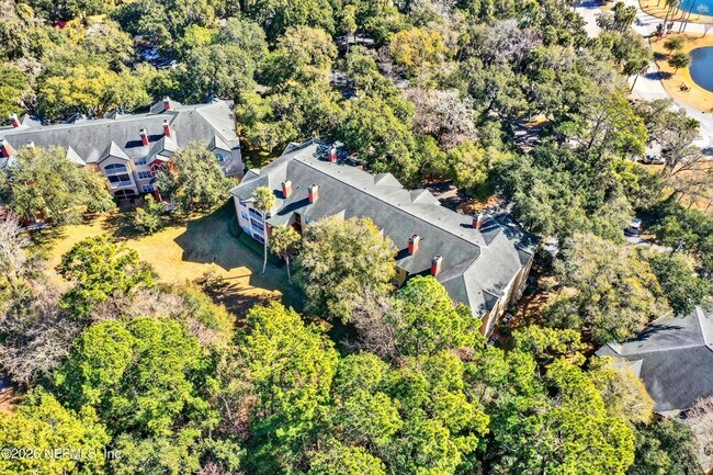 Building Photo - 160 Veracruz Dr