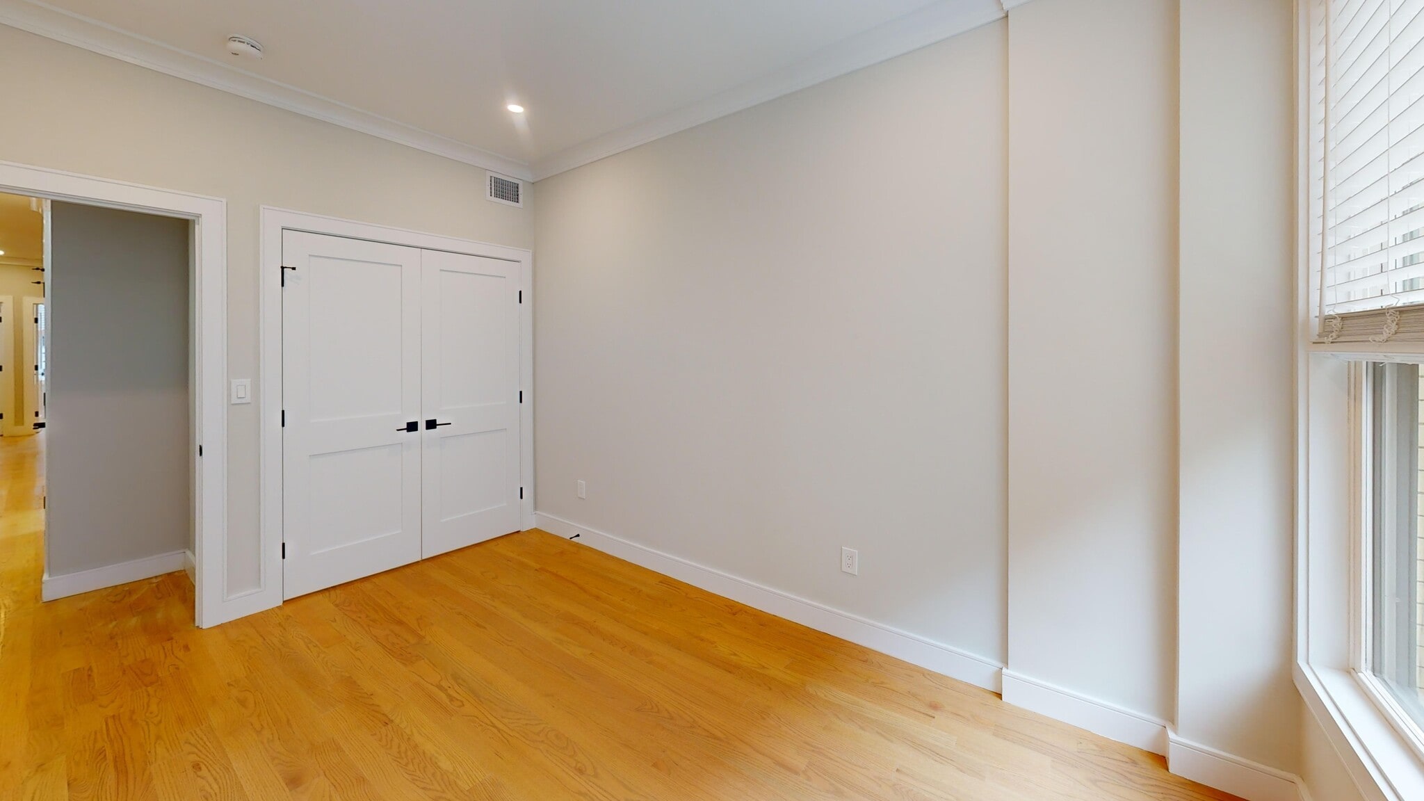 Building Photo - 230 Tremont St