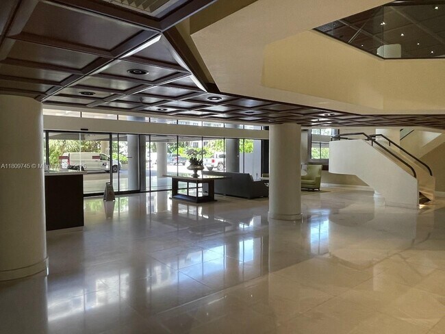 Building Photo - 201 Crandon Blvd