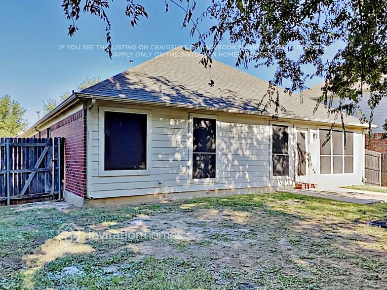 Building Photo - 520 Glenwood Dr