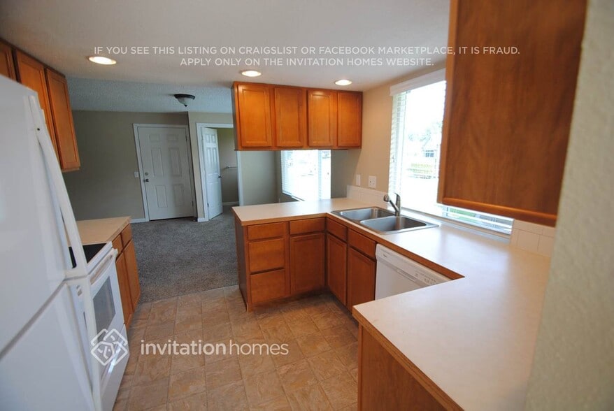 Building Photo - 4243 SW 323rd St