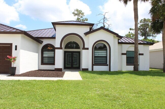 Building Photo - 15515 Whispering Willow Dr