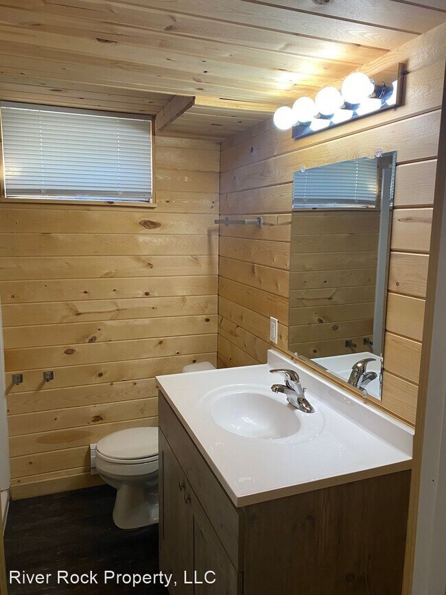 Building Photo - 4 br, 2 bath House - 601 2nd Avenue West