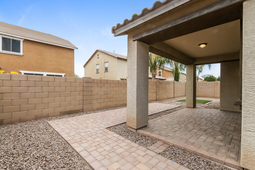 Building Photo - 20998 E Pecan Ln