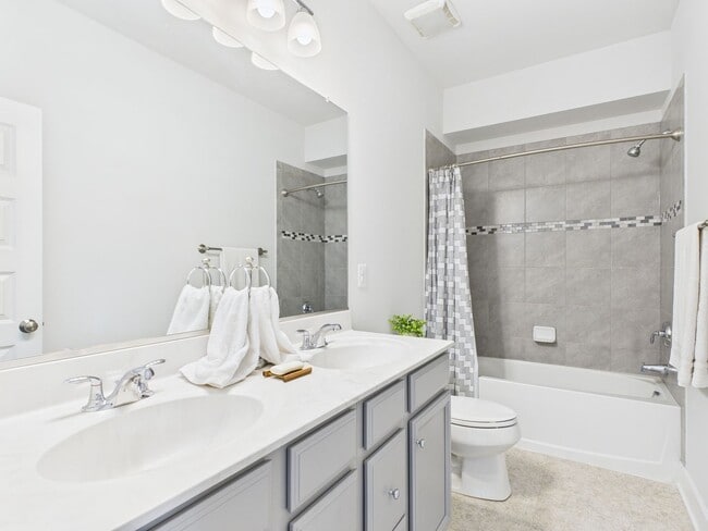 Building Photo - 6 Flatwater Row