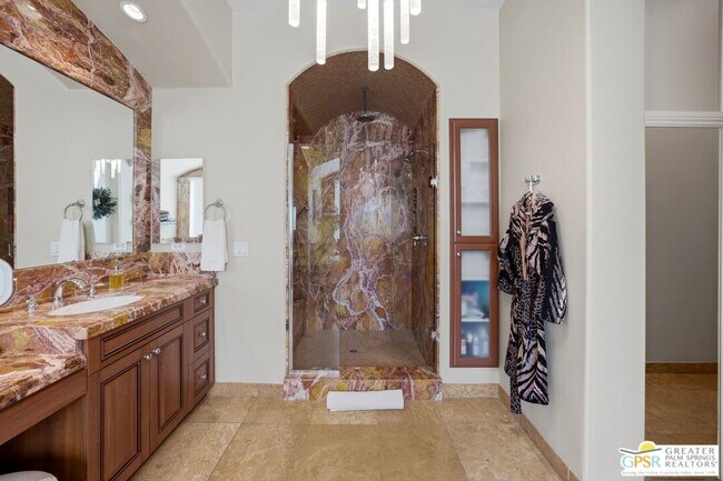 Building Photo - 104 Azzuro Dr