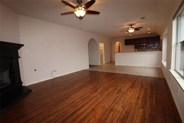 Building Photo - 3014 Pinecrest Dr