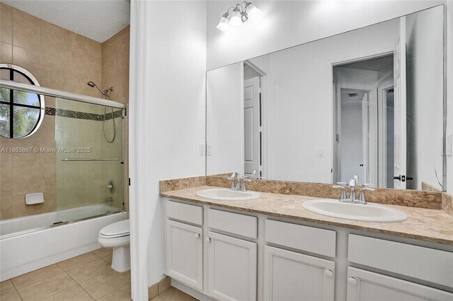 Building Photo - 8387 NW 38th St