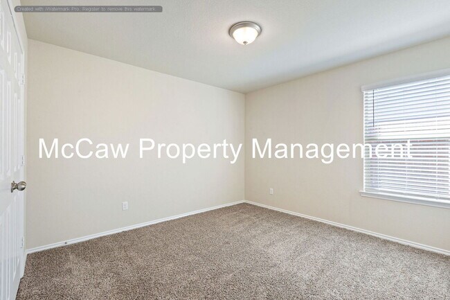 Building Photo - 3000 Risinger Rd