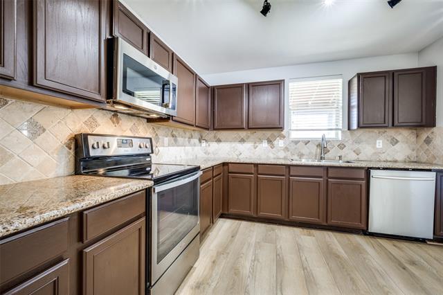 Building Photo - 1617 Carolina Ridge Way