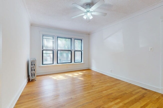 Floorplan - 5339-5345 S. Woodlawn Avenue
