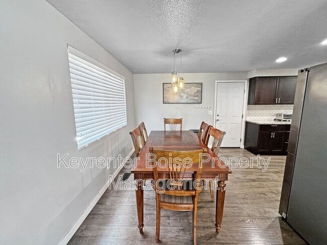 Building Photo - 5603 Centerbrook Dr
