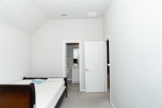 Building Photo - 7205 Sanctuary Dr