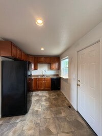 Building Photo - 3240 W 55th Pl