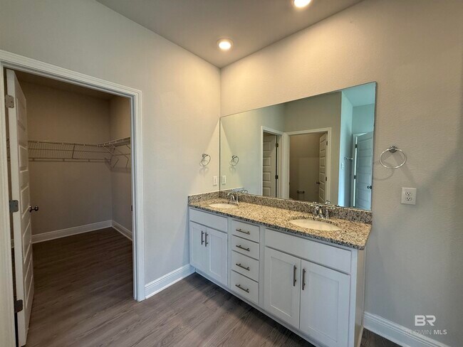 Building Photo - 13156 Shoshoney Cir