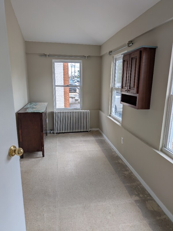 Building Photo - 136 Duffy Ave