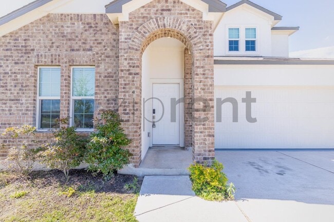 Building Photo - 500 Arnage Dr