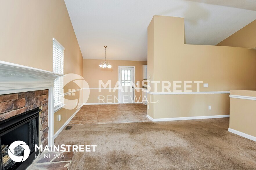 Building Photo - 32 Cathedral Heights