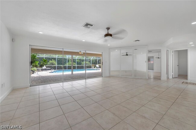 Building Photo - 656 Binnacle Dr