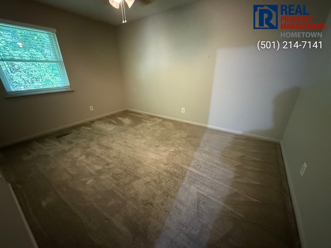 Building Photo - 11 Algonkin Pl
