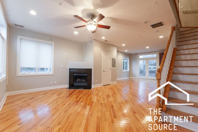 Building Photo - 7008 W Medill Ave