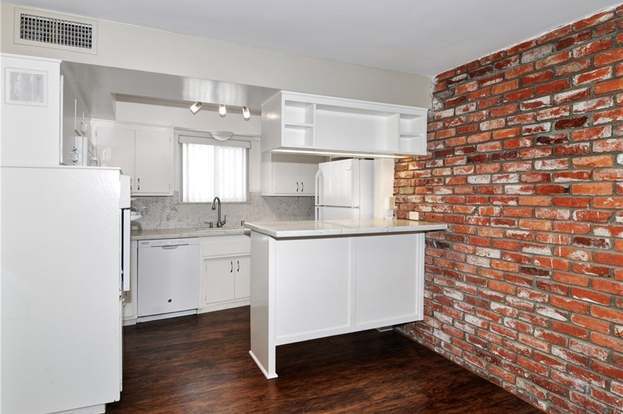 Building Photo - 111 19th St